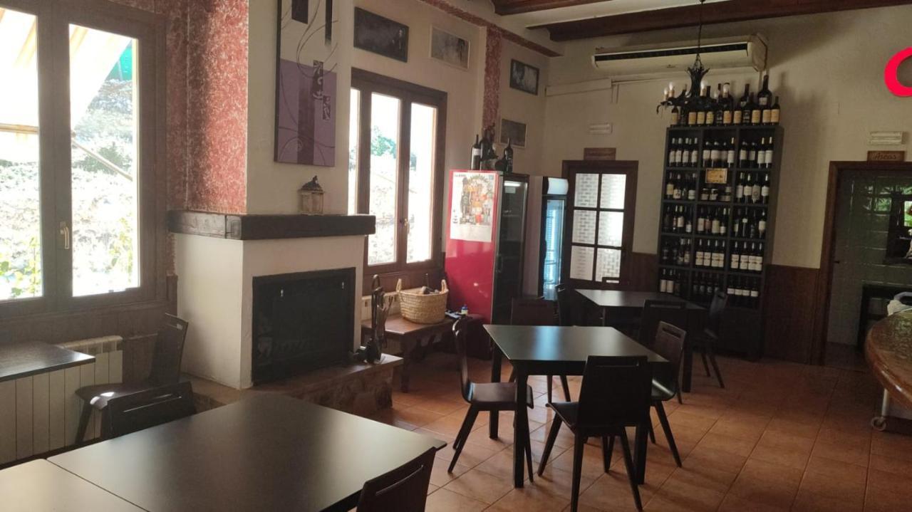 Hostal Restaurante Andra Rio Madera Kültér fotó