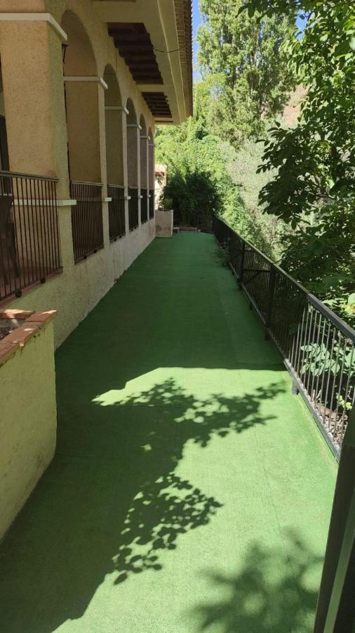 Hostal Restaurante Andra Rio Madera Kültér fotó